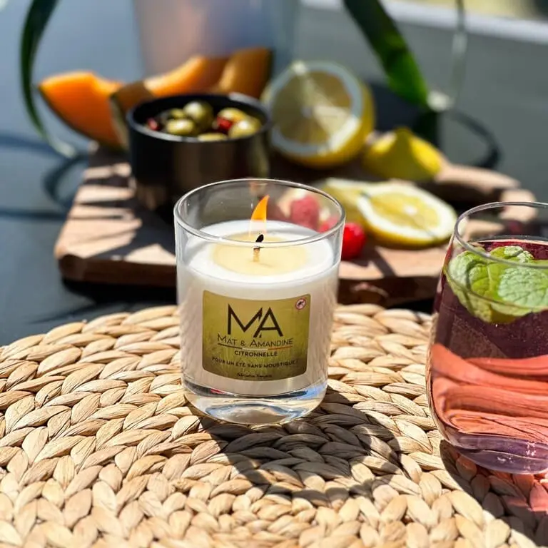 Bougie citronnelle anti-moustique